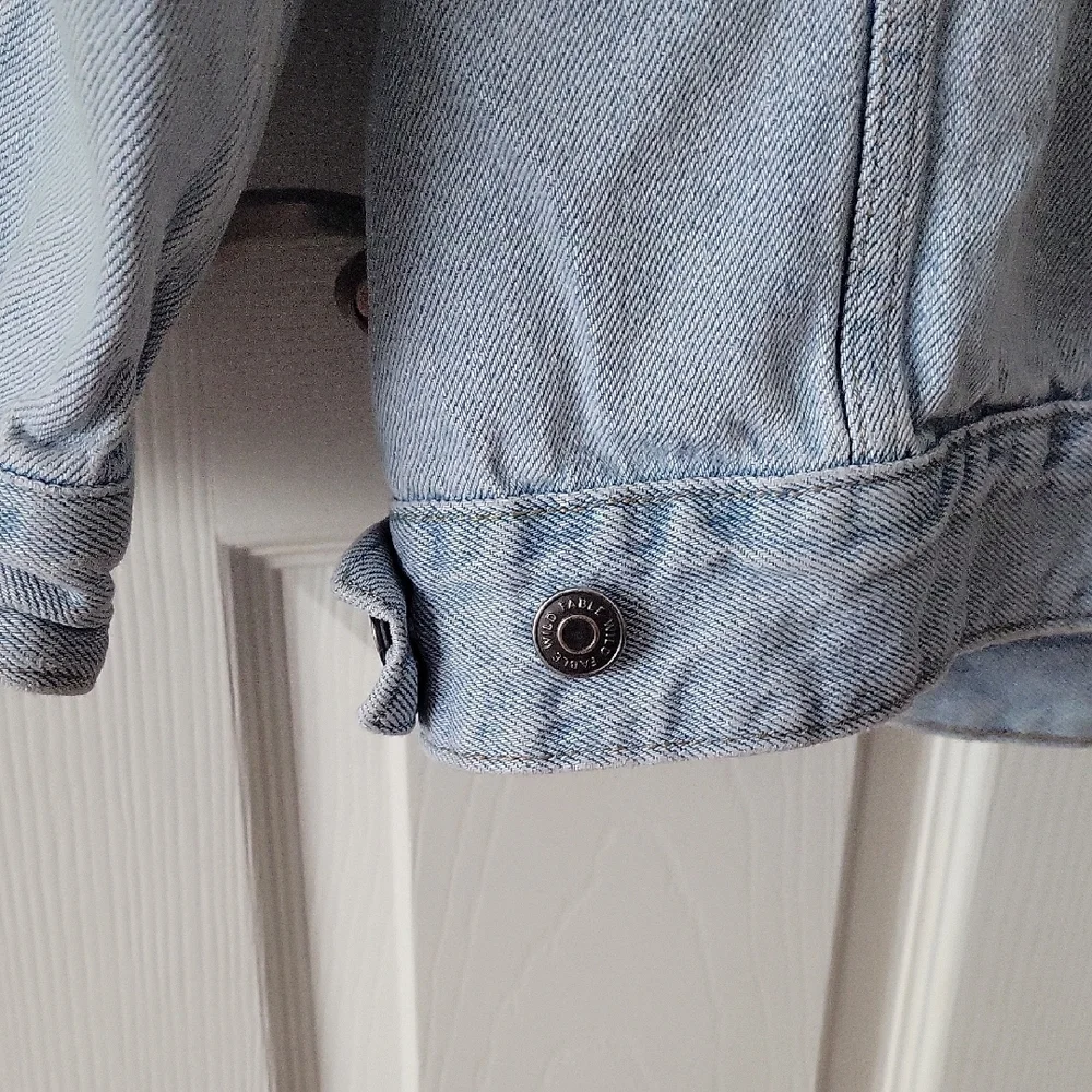 Wild Fable Light Blue Jean Jacket - Picture 5 of 8